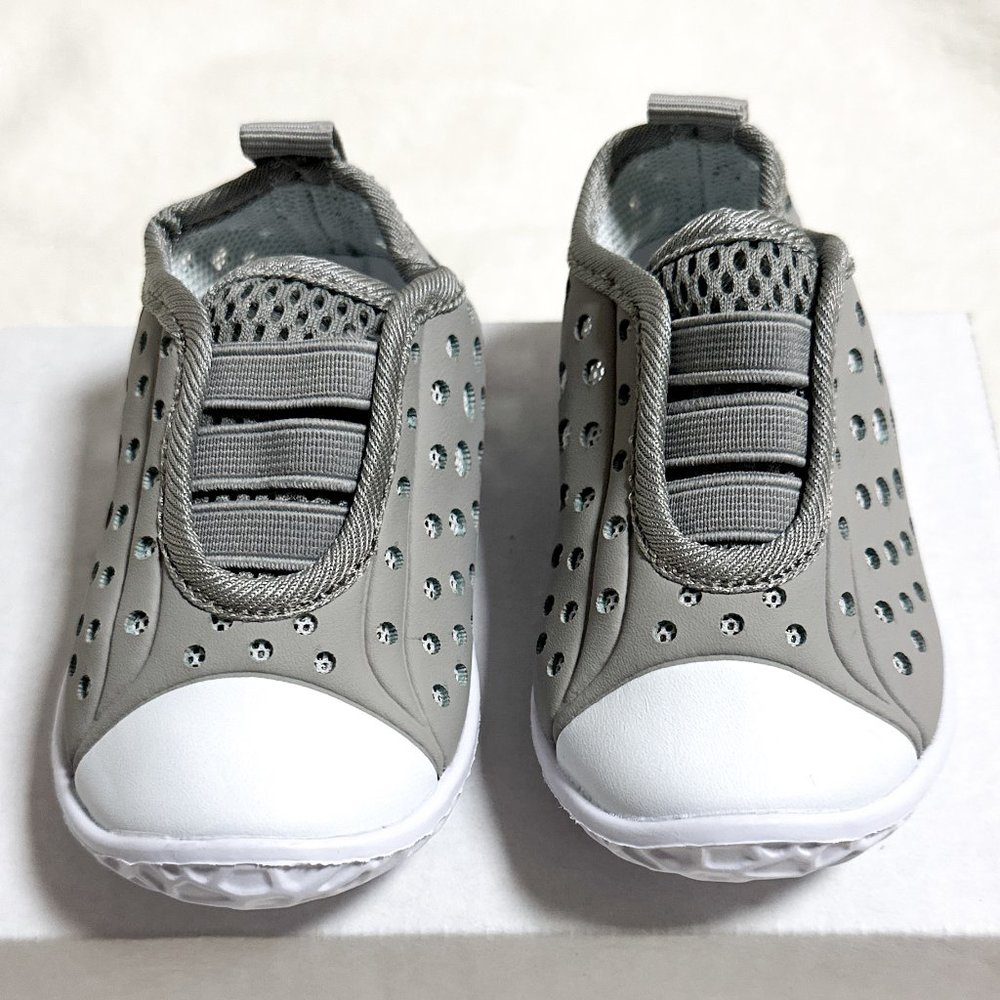 *NEW* Toddler slip-on Water Shoes - Unisex - GREY - 6.5 -7